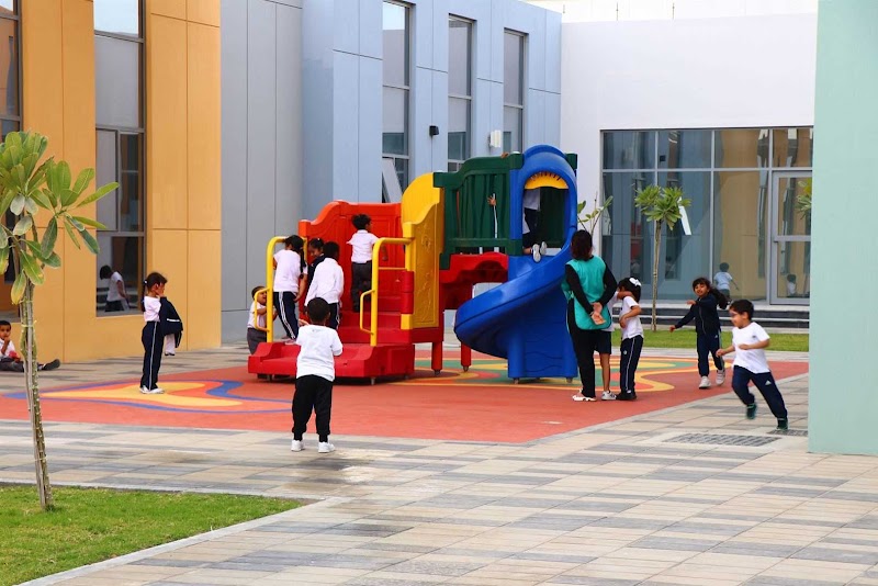 مدرسة الشويفات الدولية 3