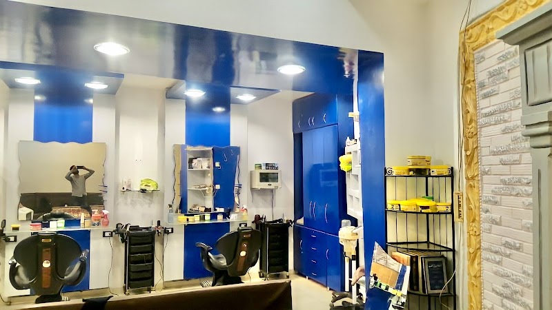 مركز قيقون للحلاقة الرجالية 3