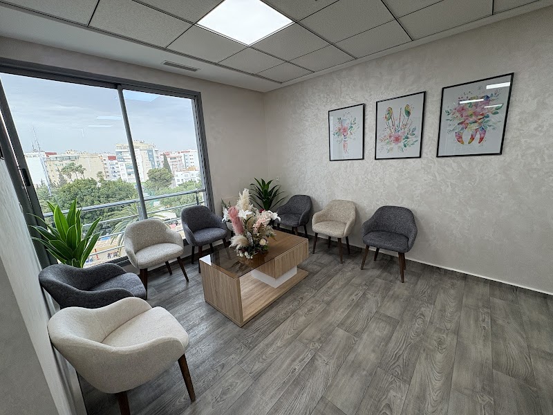 المركز الطبي للأسنان لا فاييت - دكتور بوقشامير إلياس