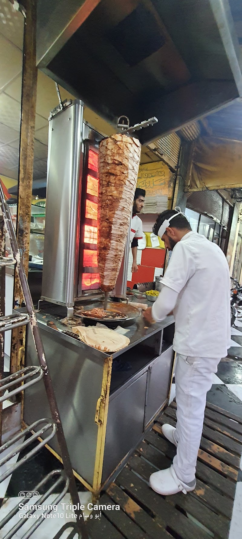 شاورما لؤي 3