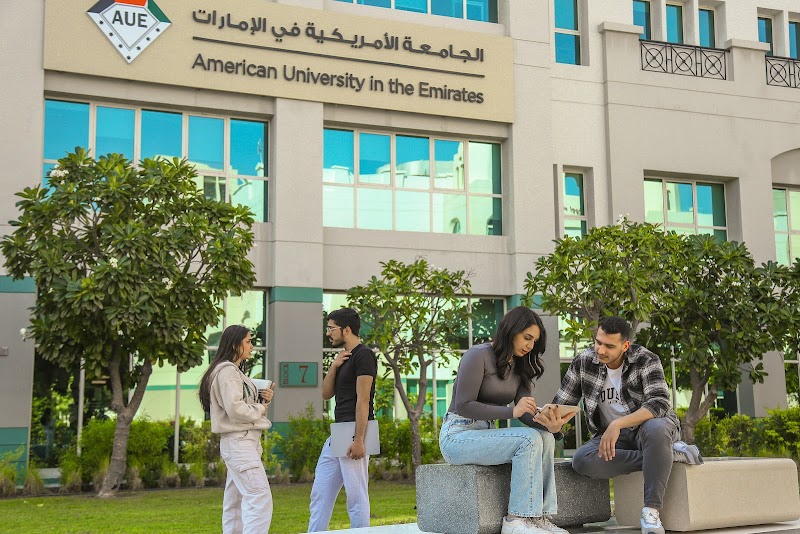 الجامعة الأمريكية في الإمارات (AUE) 4