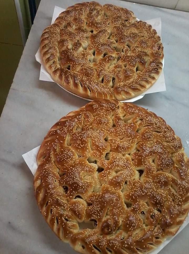 بيتزا ومعجنات الأدهم 3