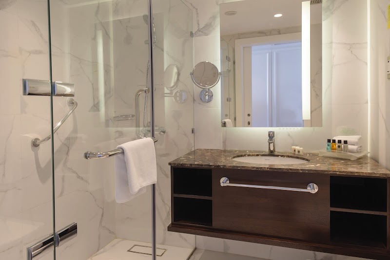 فندق موڤنبيك عمّان 4