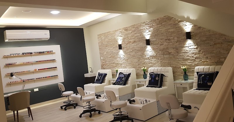 صالون الأخوات للتجميل