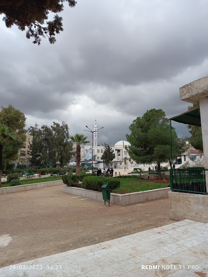 حديقة المزة 2