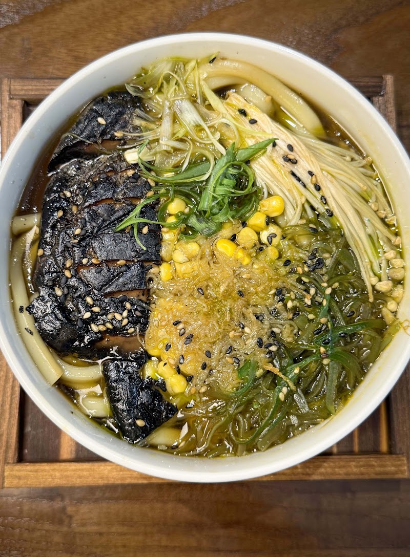 مطعم نوماني الياباني/الكوري 4