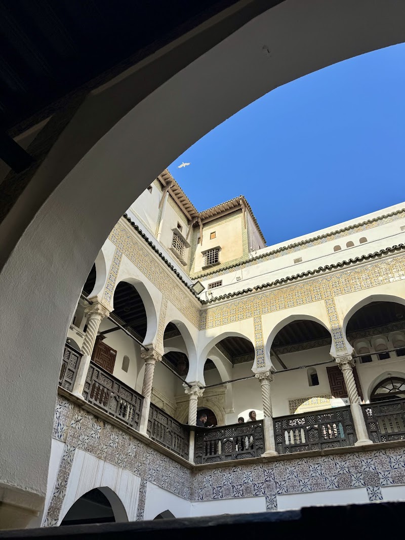 المتاهة الجزائرية