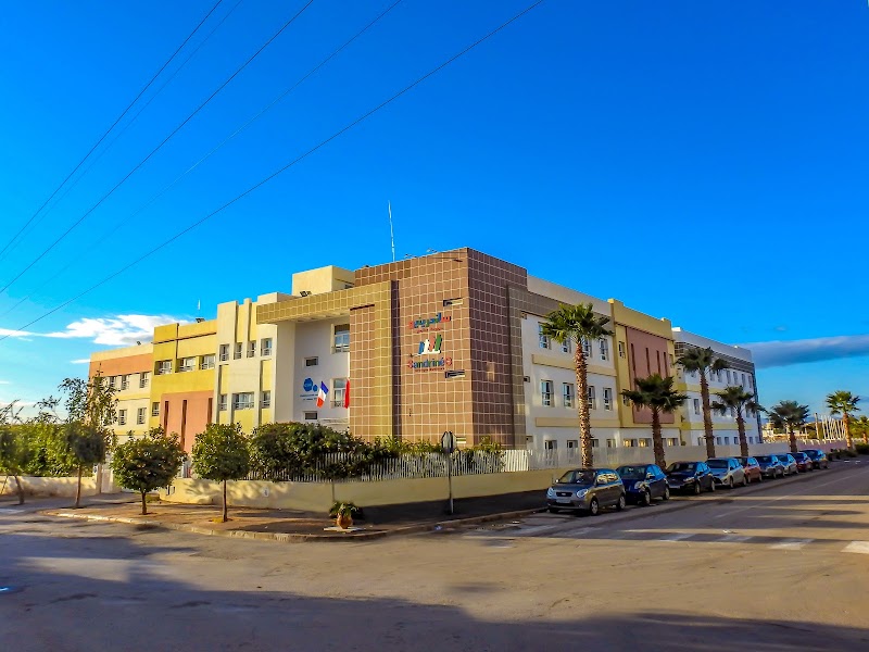 مجموعة مدارس ساندرينو: مؤسسة معتمدة مرتبطة بشبكة أوسي 4