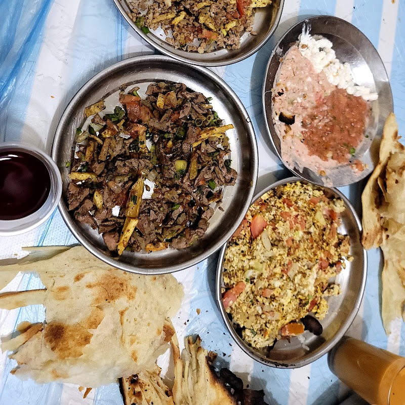 مطعم ومخبازة العبسي 3