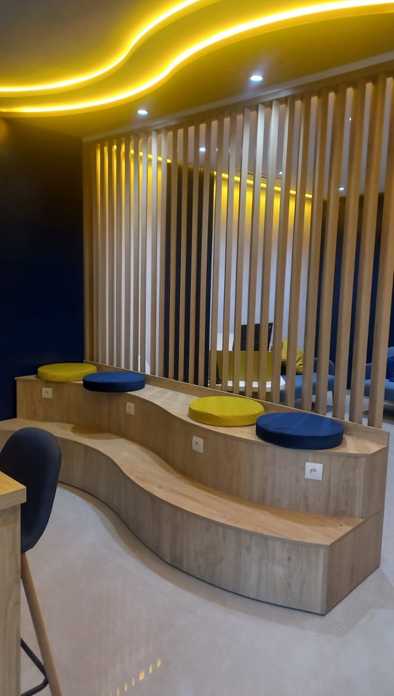 الأكاديمية الأمريكية العالمية أكادير 4