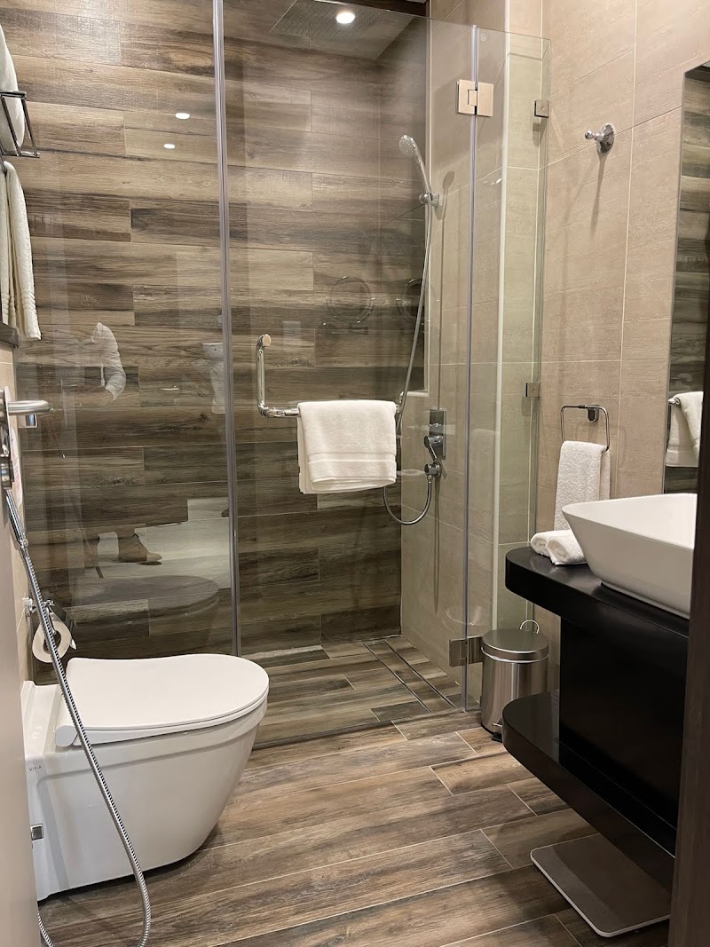 سويس بيل-إن شرق 4