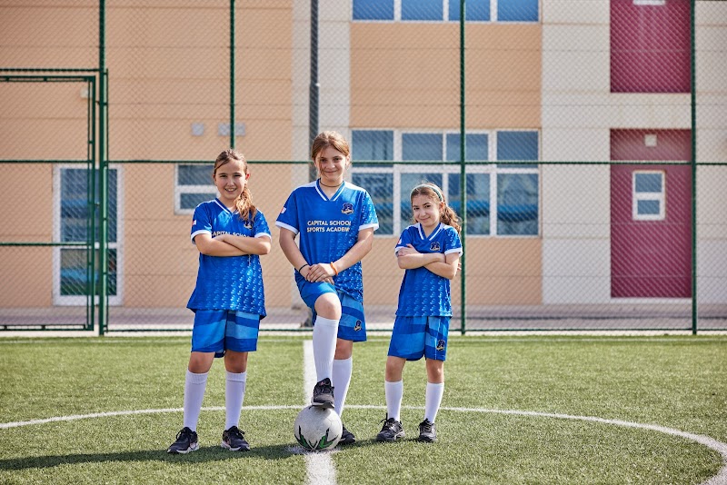 مدرسة العاصمة البحرين 2