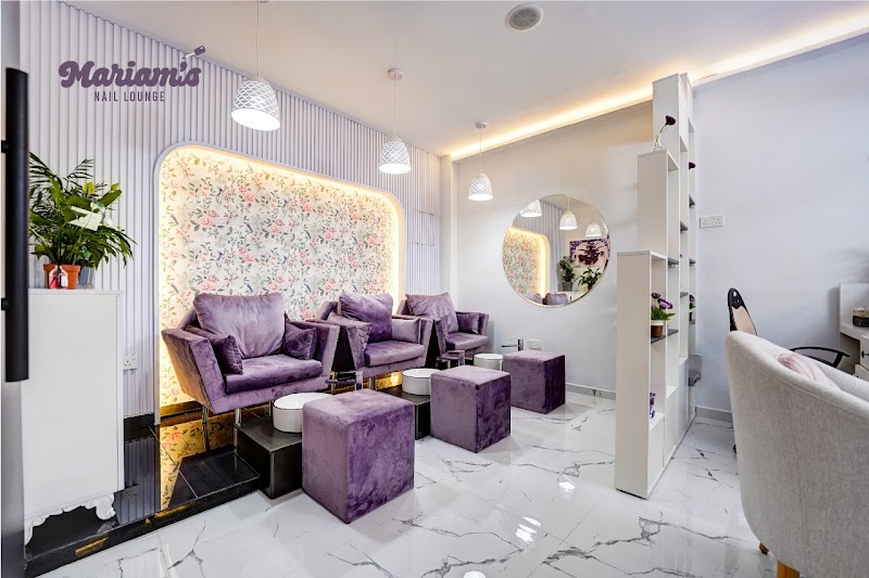 لاونج أظافر مريم