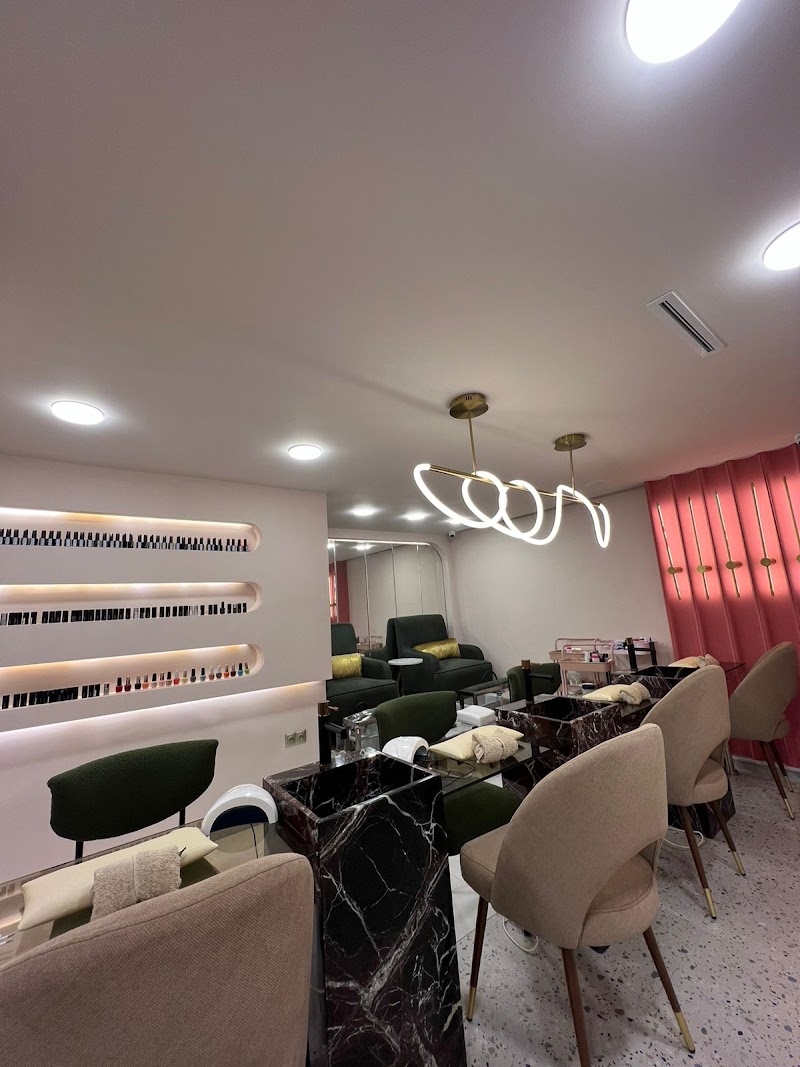 نوانس مركز التجميل والسبا 3