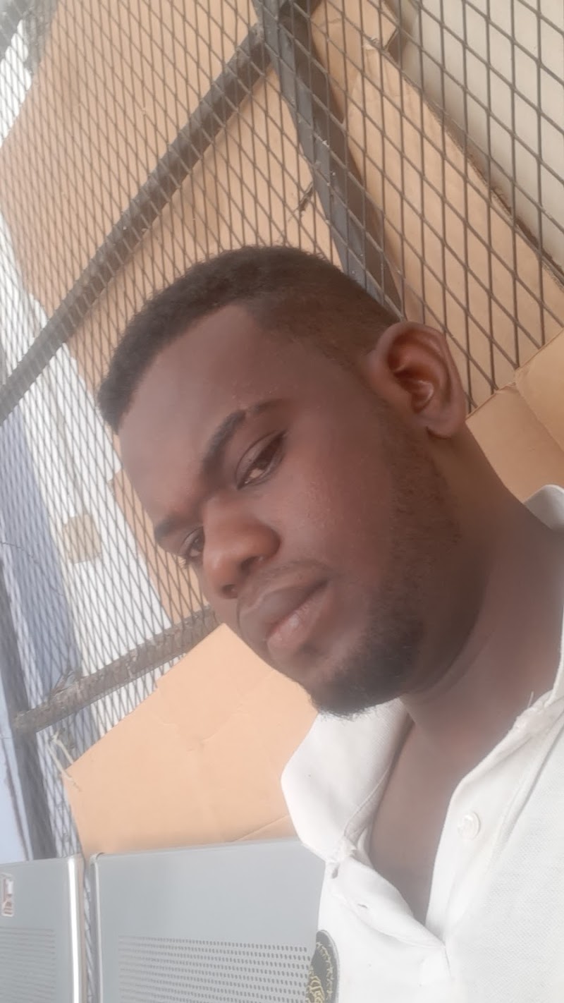 مركز هايتي التخصصي الطبي 3