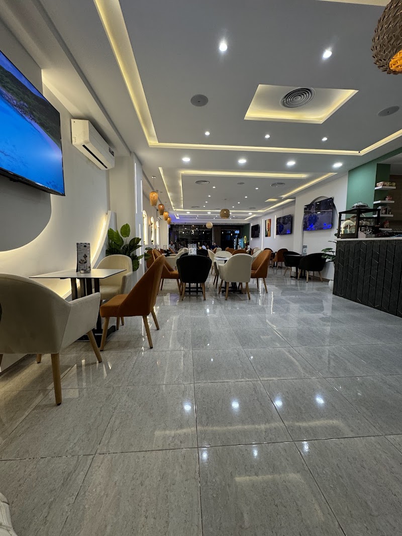 موزارت كوفي لاونج