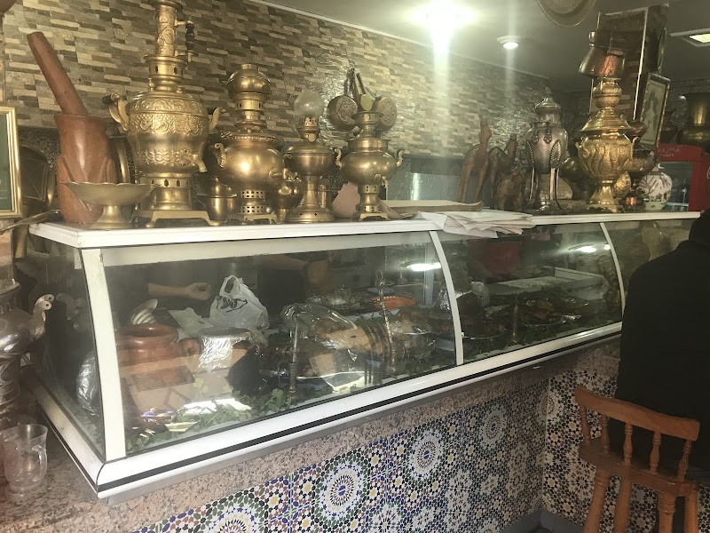 مطعم و فران لحسن