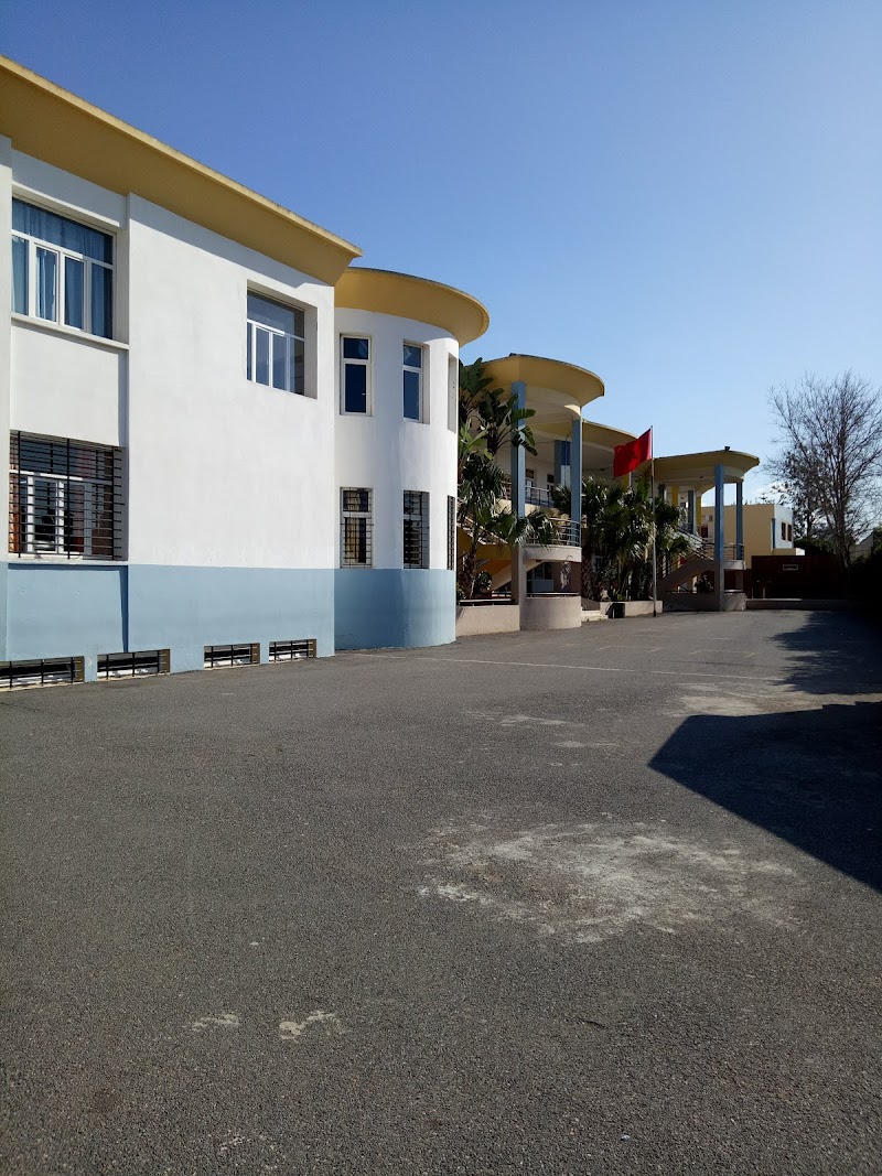 مدرسة التكنولوجيا العالية في المغرب 2