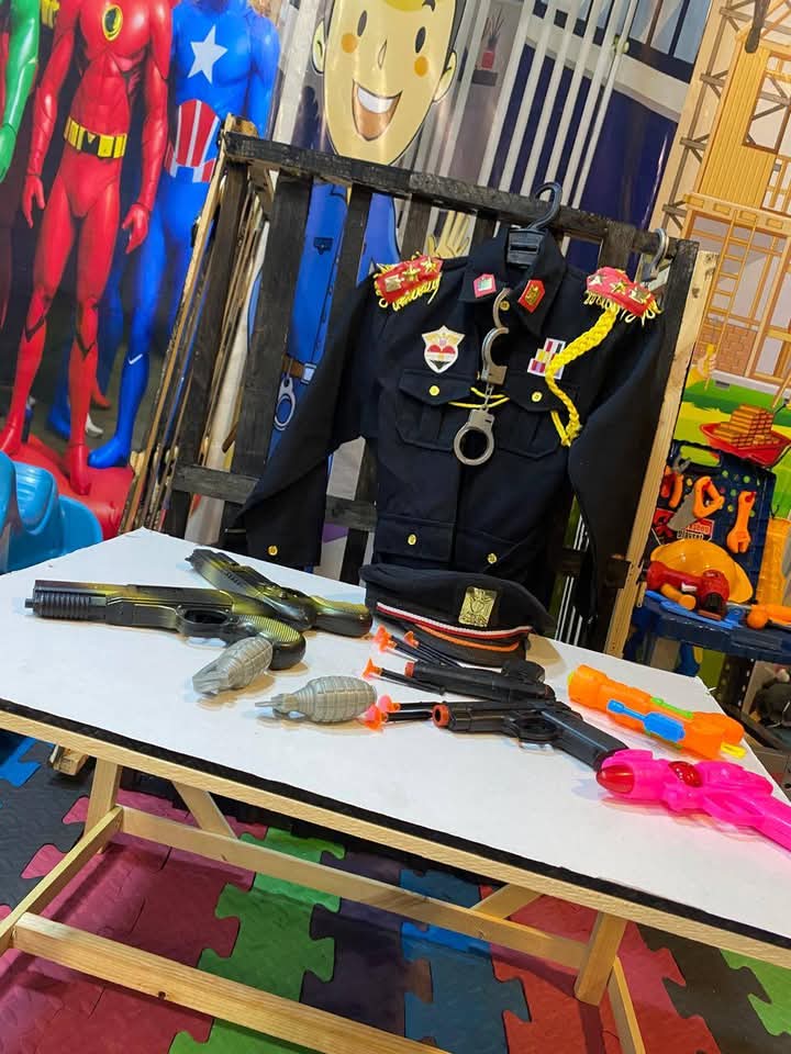 أرض الأطفال