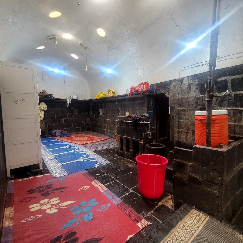 حمام الميدان 4