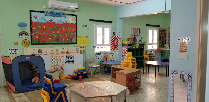 مدرسة الخور الدولية الثانوية ‐ المنهج البريطاني 3