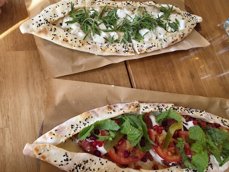 ممائيش بيت الشاطئ - الشارقة 4