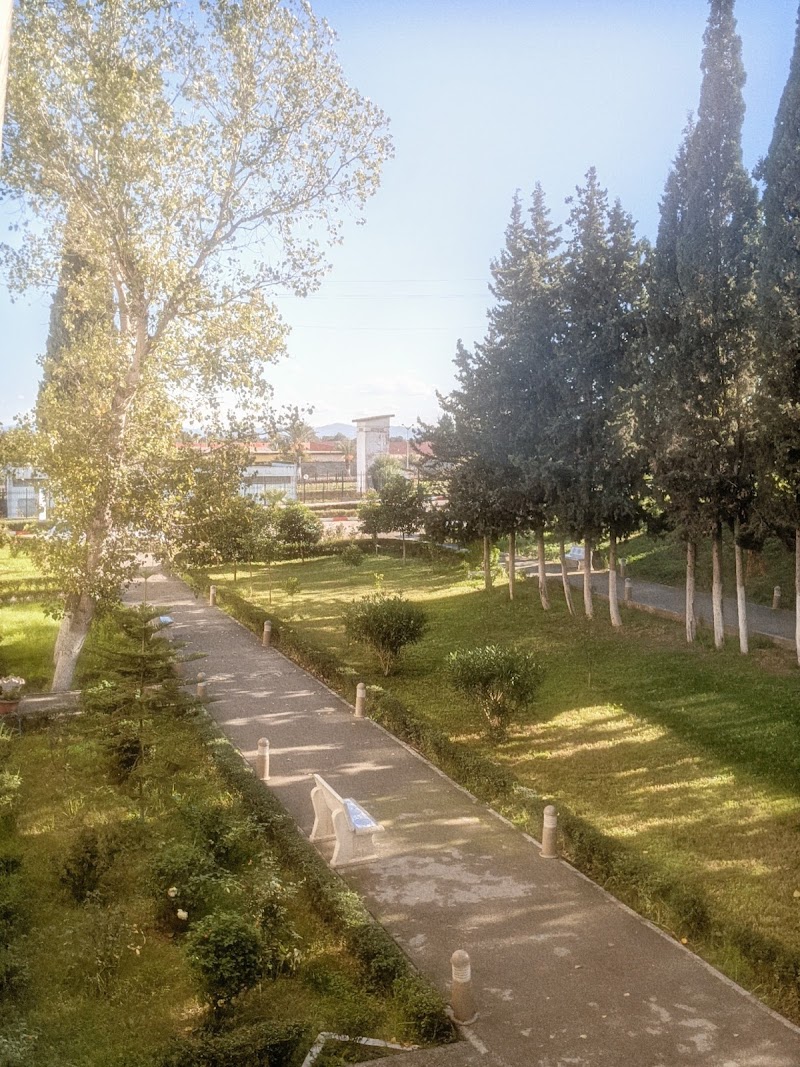 المدرسة الوطنية العليا للمناجم ومعادن عنابة 4