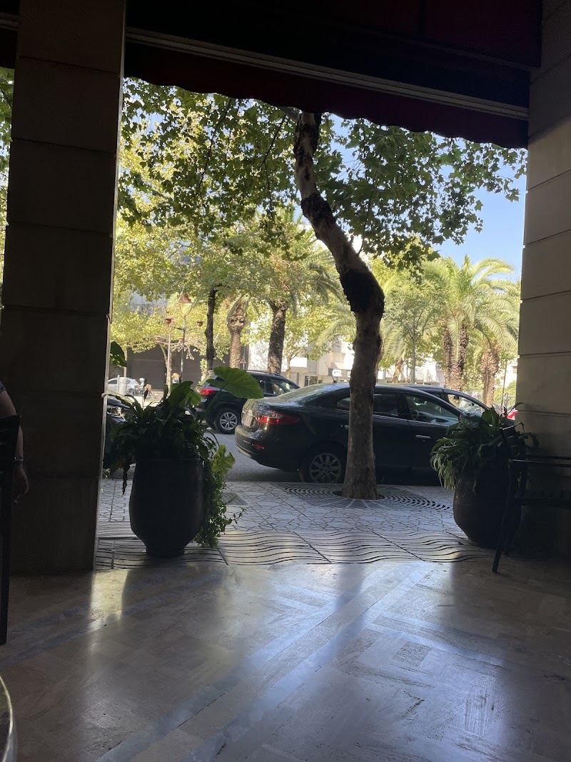 بي إم سي إي 4