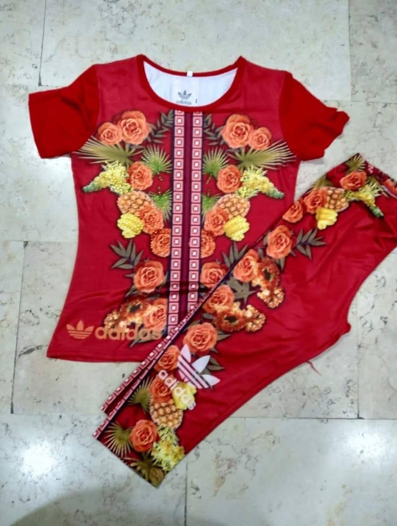 مركز التسوق 8