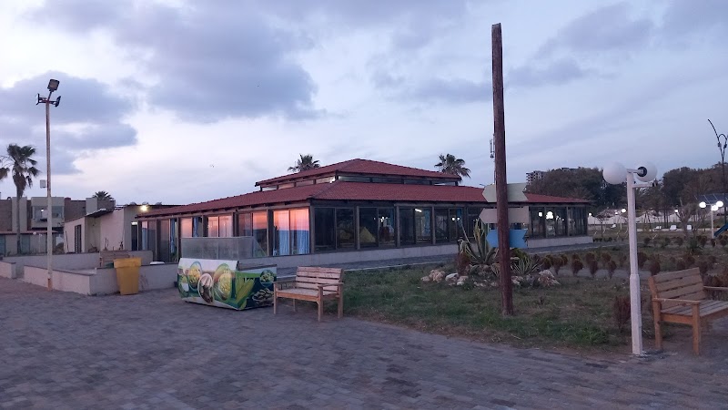 شاطئ الكرنك العائلي 4