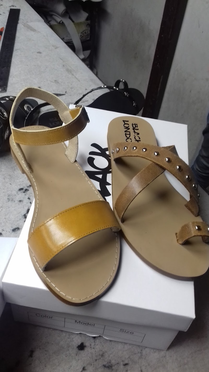 مؤسسة فلسطين للاحذية 6