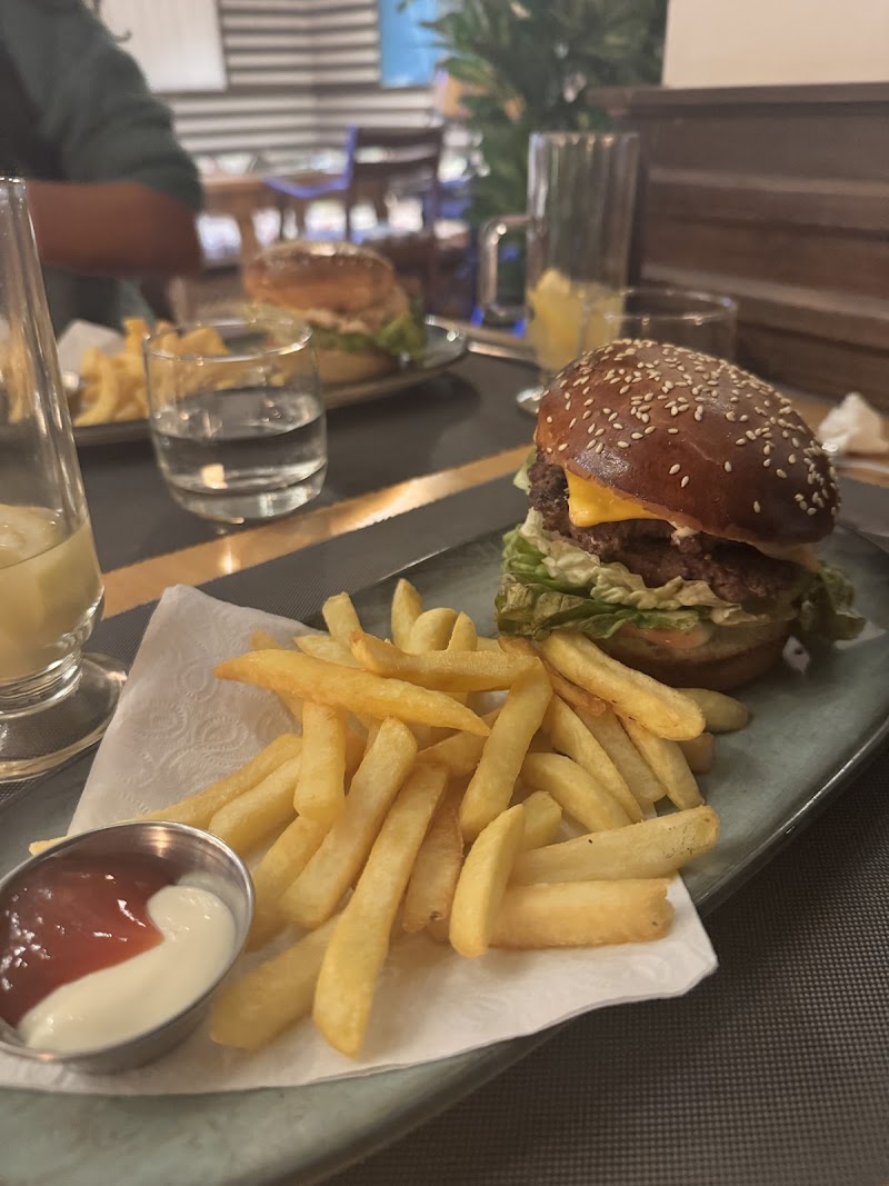 فاس وأصدقاء 4