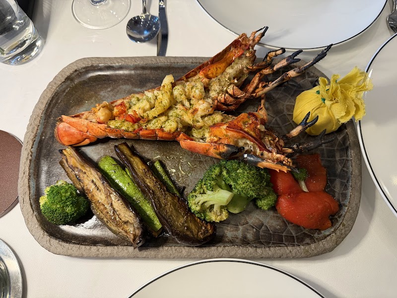 مطعم روبيرتوس 2