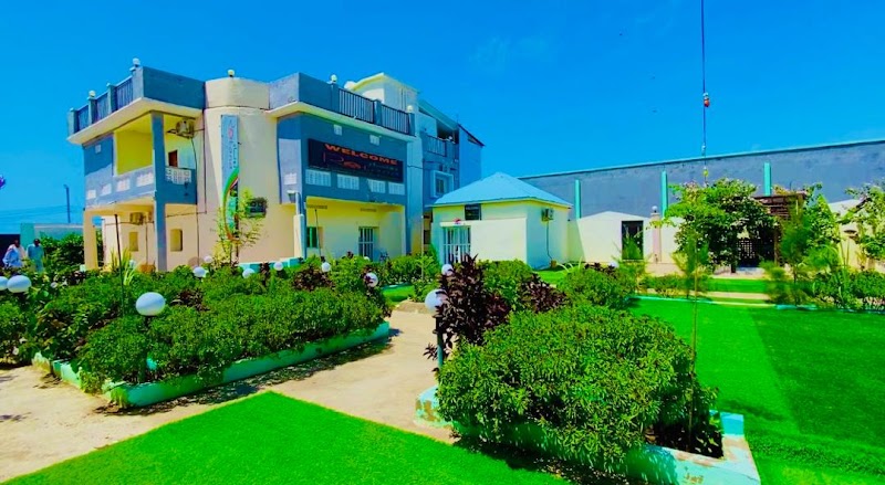 فندق روتانا الفاخر