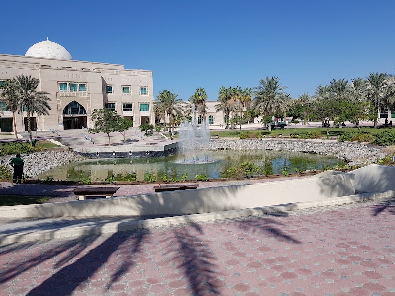 الحرم الطبي جامعة الشارقة 2