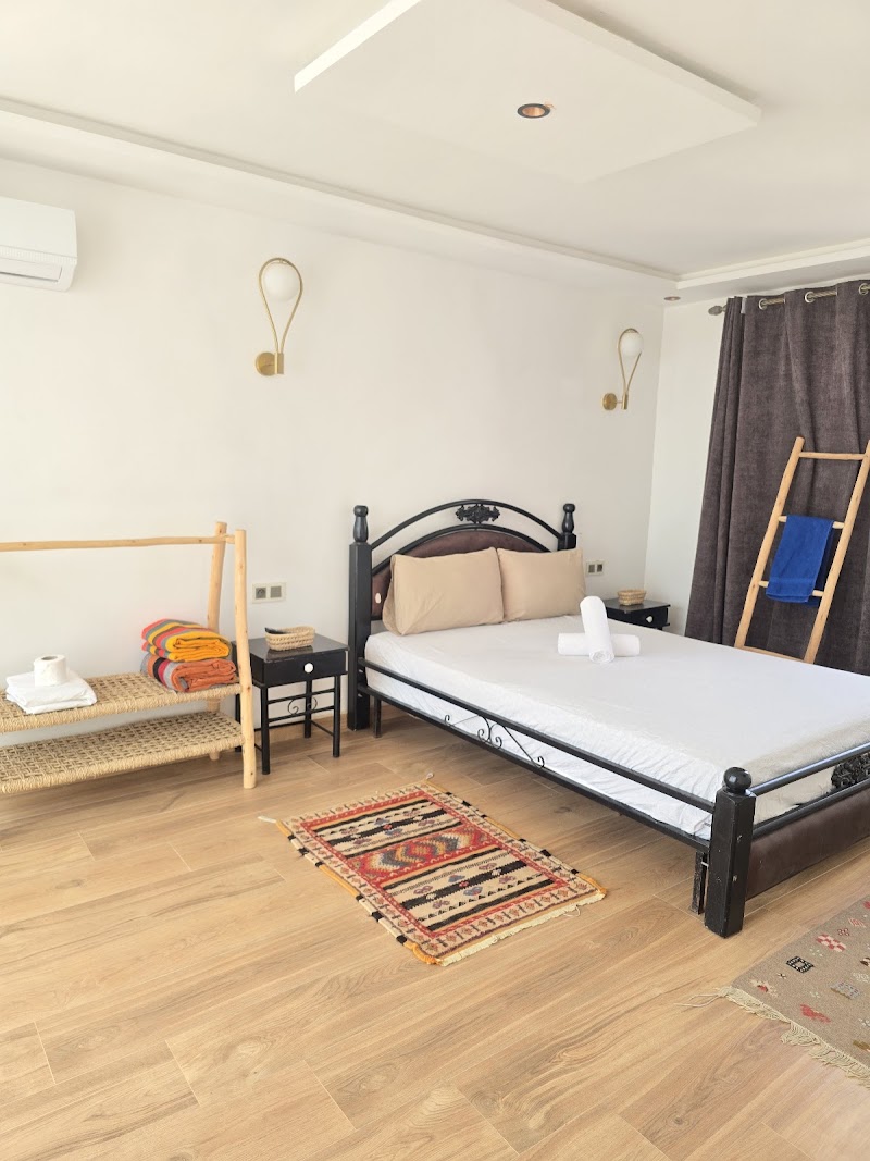 بيت ركوب الأمواج الأمواج المفتوحة 2