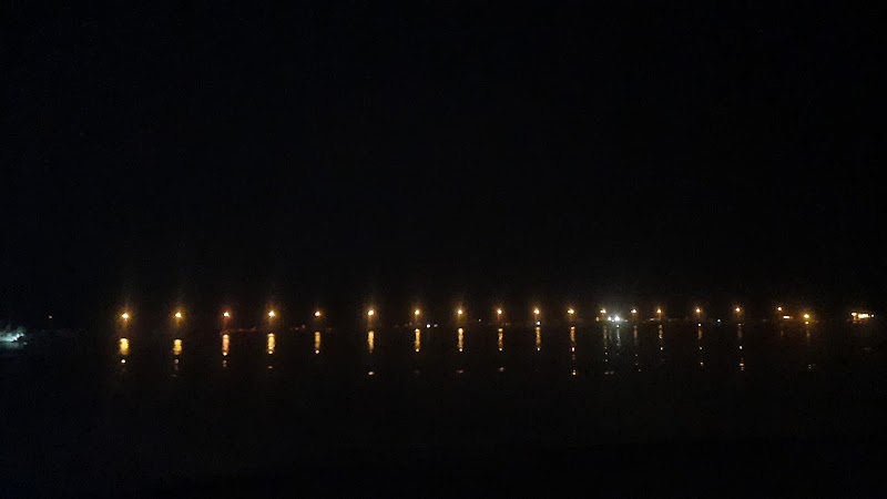 شاطئ الوكرة 4