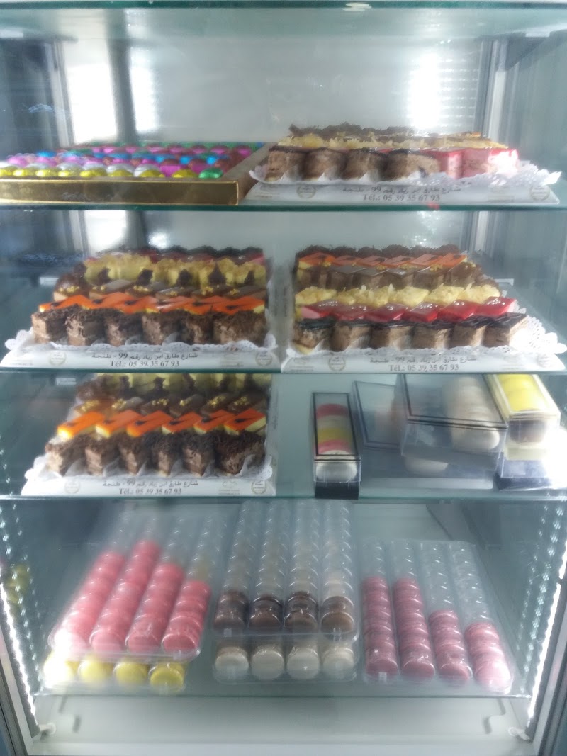 مركز تسوق بوحوث