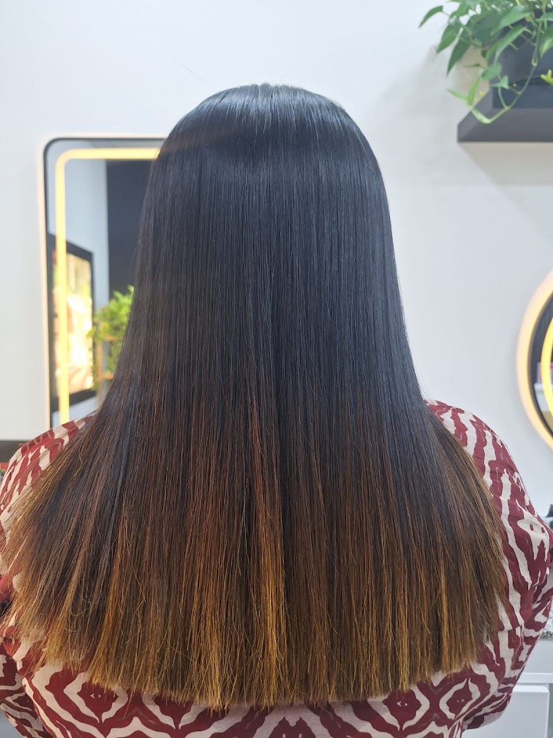 صالون ميرايا للمستحضرات التجميلية المحرق 2