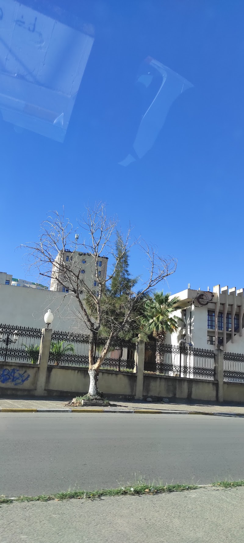 كلية العلوم الإنسانية والاجتماعية 3