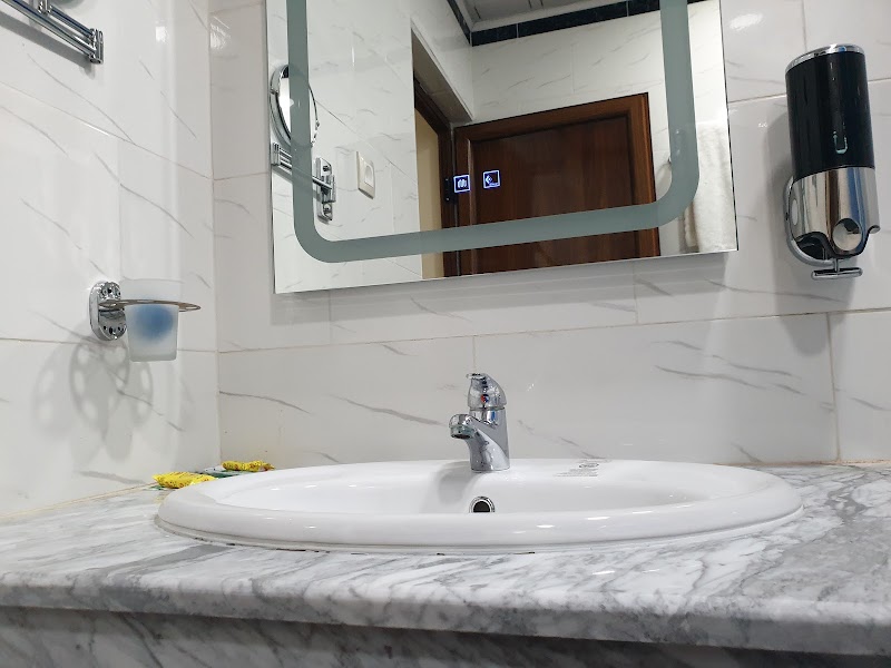 فندق الكاليتوس 3