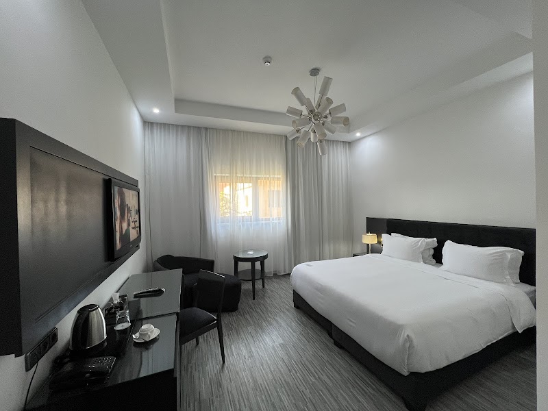 فندق إيدن فينيكس 2