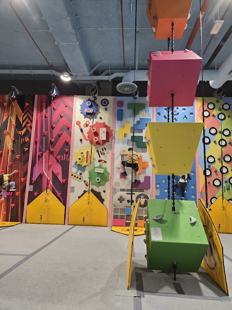 حديقة المغامرات 2