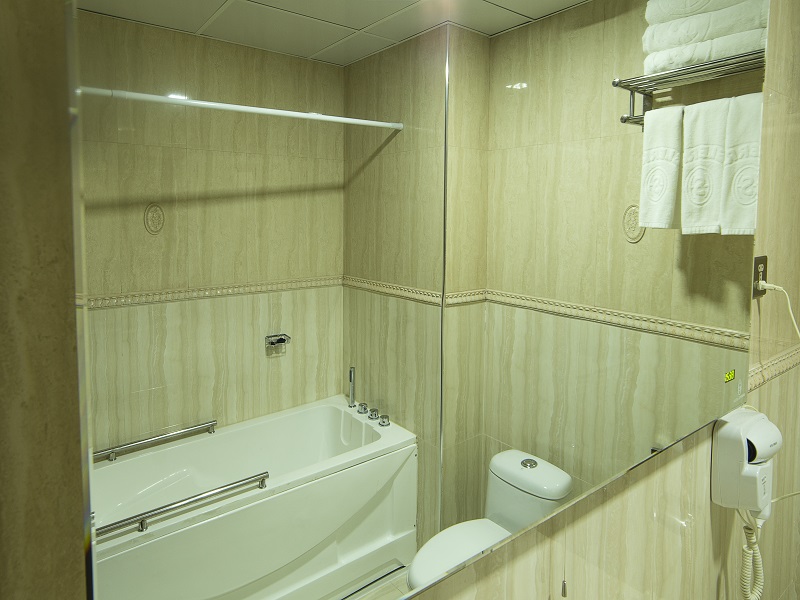 فندق الرافي 4