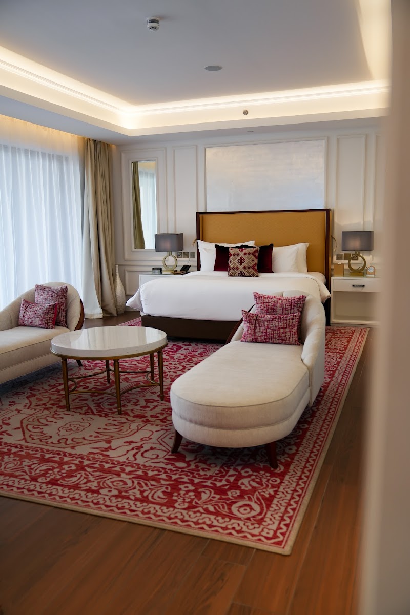 رويال سراي بإدارة أكور 2