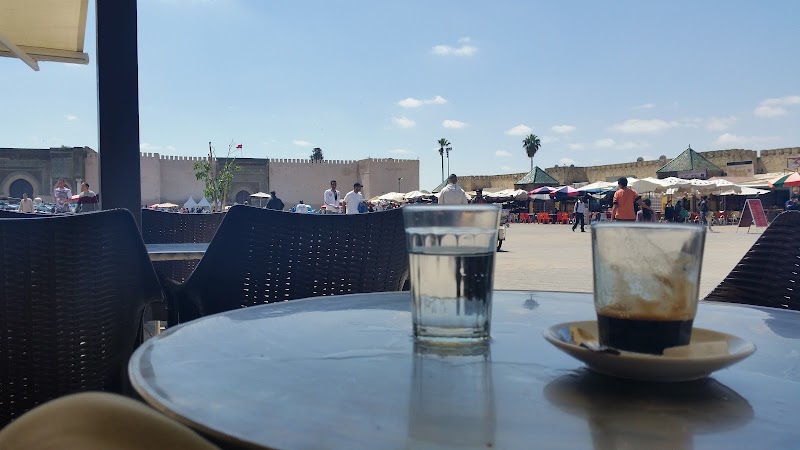 إمباير غاليري 2 3