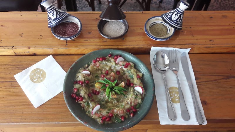 مطعم مزيان (اللبناني) 2