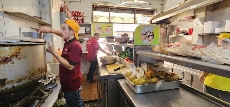 مطعم ابو كمال 4