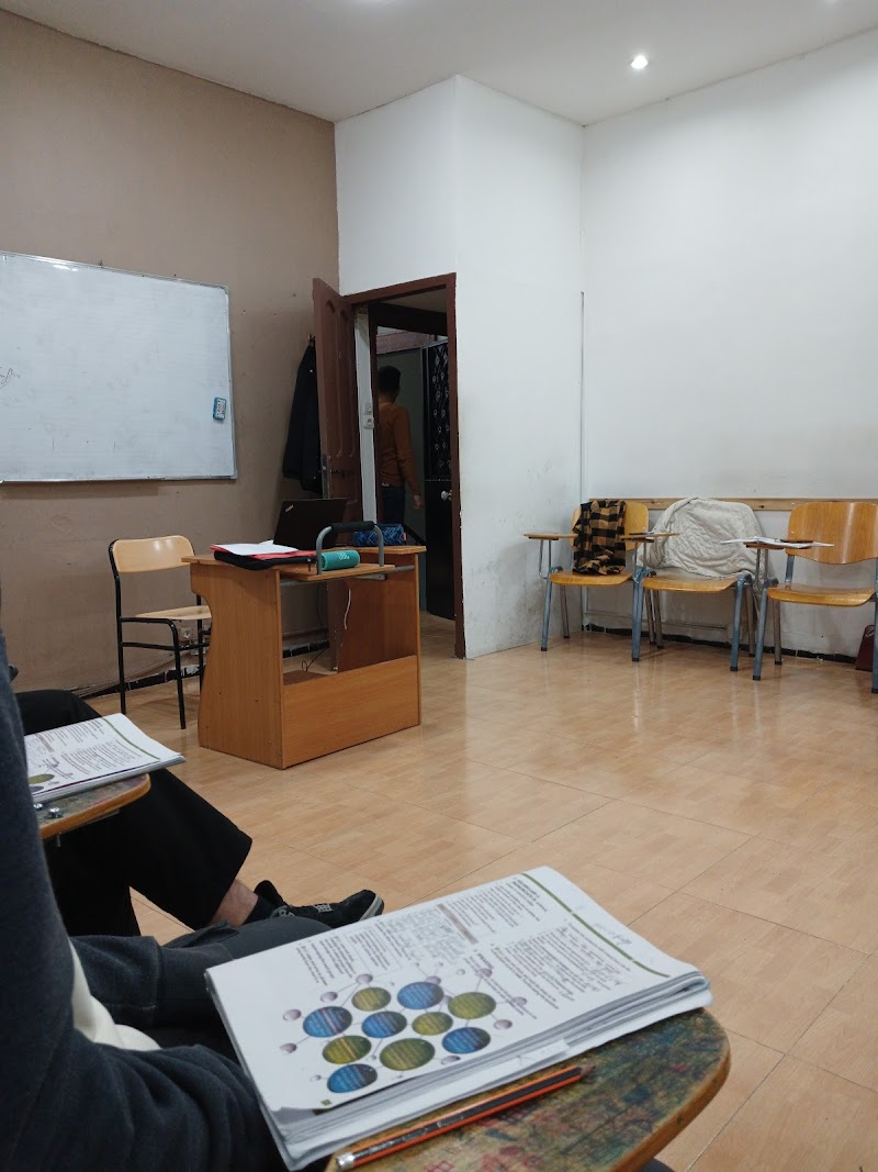 مدرسة ULC تيوفل 4