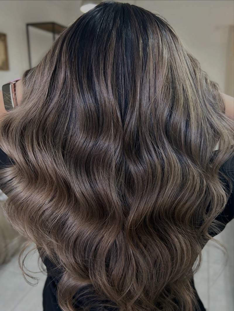 صالون وسبا عدن